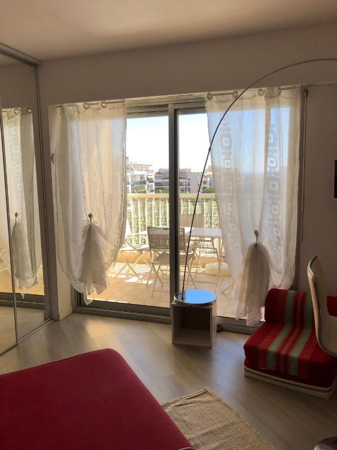 Charmant Studio A Cros De Cagnes 外观 照片