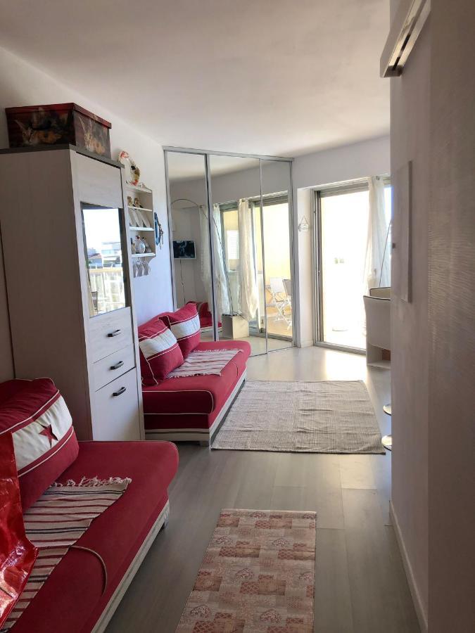 Charmant Studio A Cros De Cagnes 外观 照片