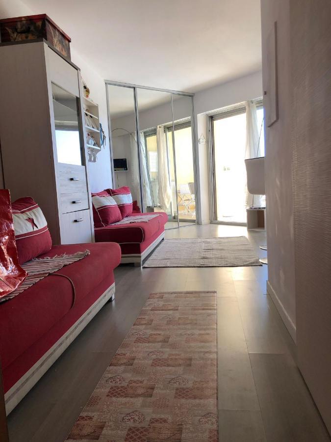 Charmant Studio A Cros De Cagnes 外观 照片